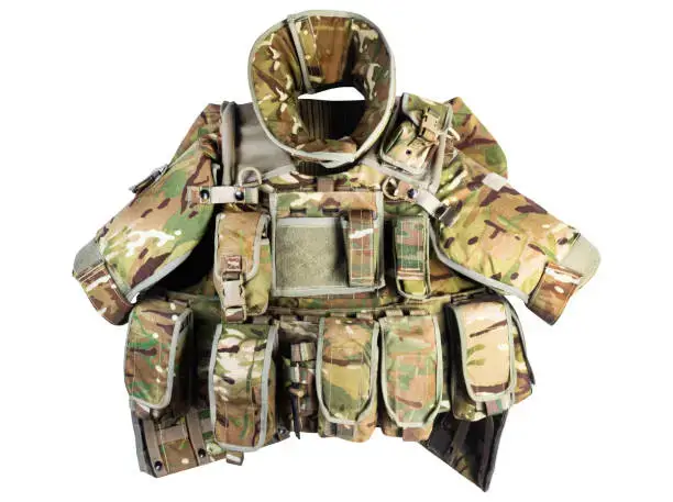 colete blindado de nível 3 para soldados, camuflado, com proteção para os ombros e pescoço.