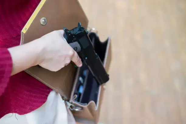 concealed carry a pistol out of the bag