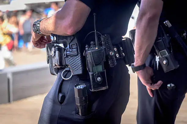 How to set up a police duty belt