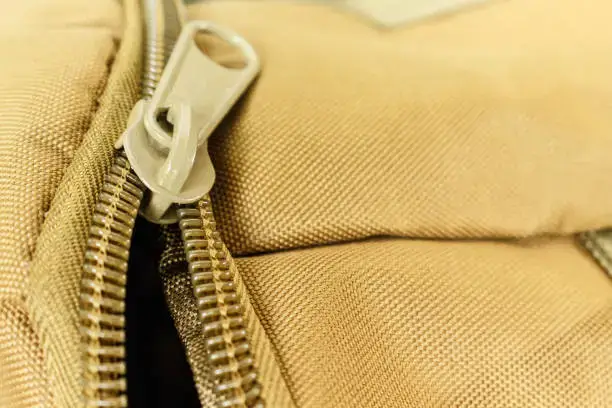 How to Choose the Best Zippers for Tactical Backpacks